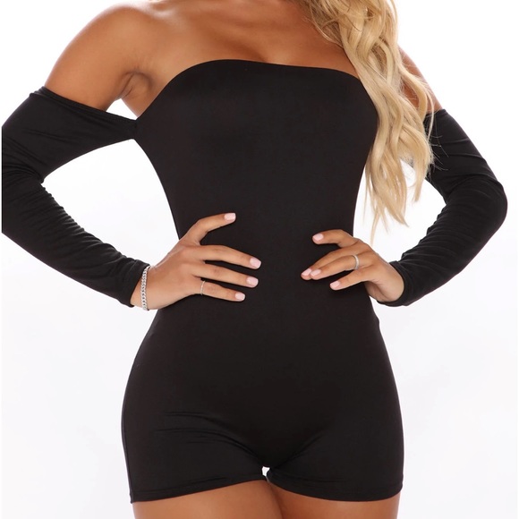 ✨Sale✨ New So true shorty Romper - Picture 4 of 9